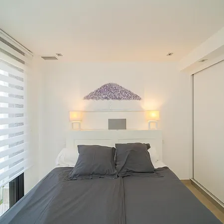Stylish With Views, Cleaning Included Villa